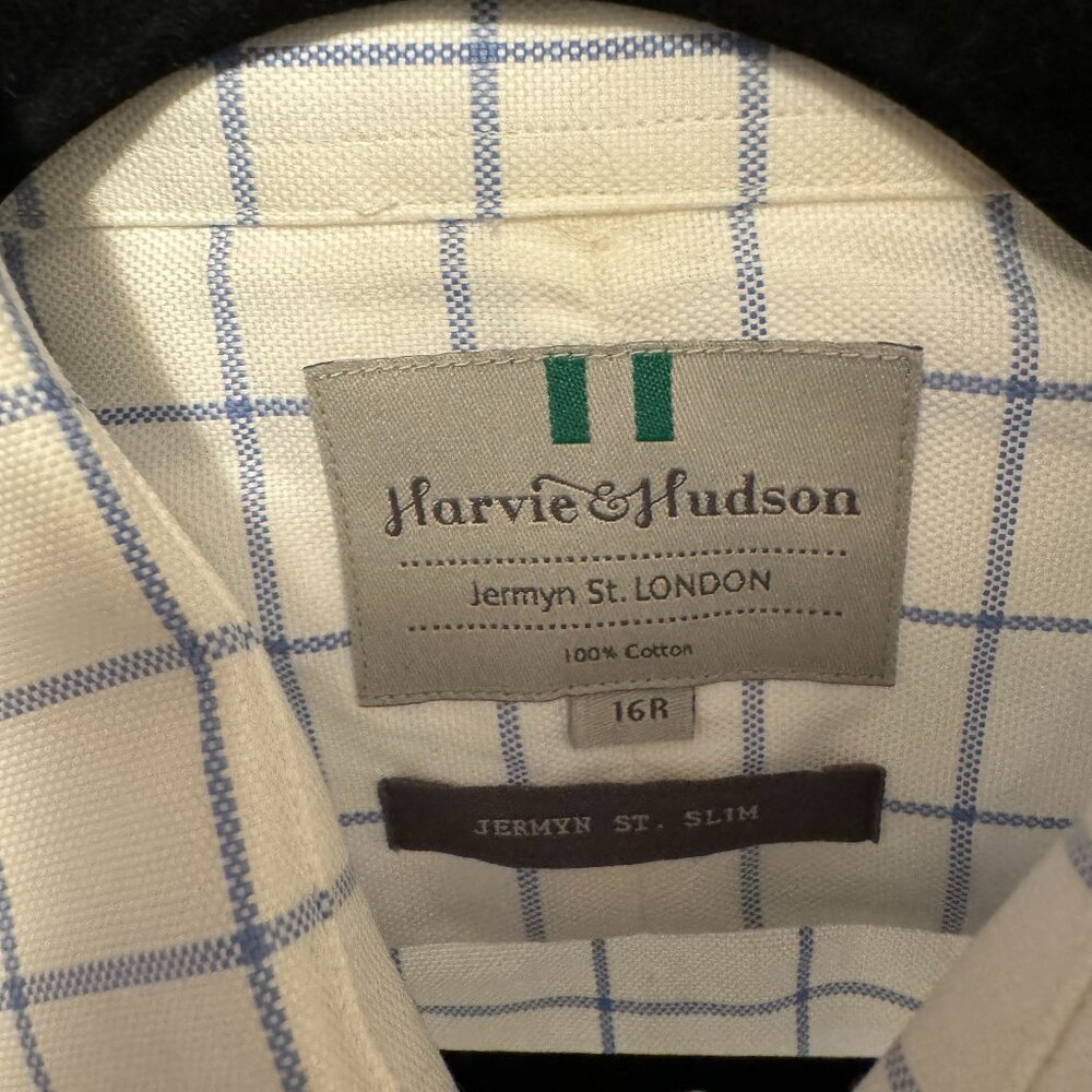 Brand New! Harvie & Hudson Button Down!